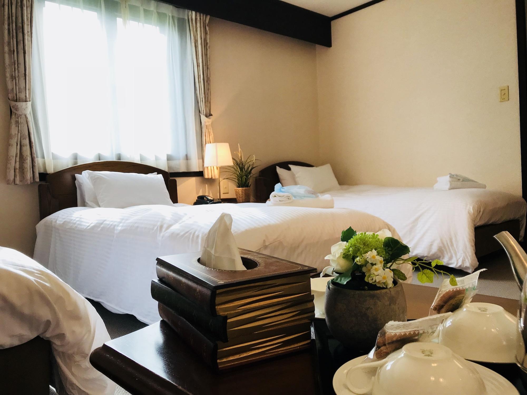 Shakespeare Hotel Хакуба Екстериор снимка