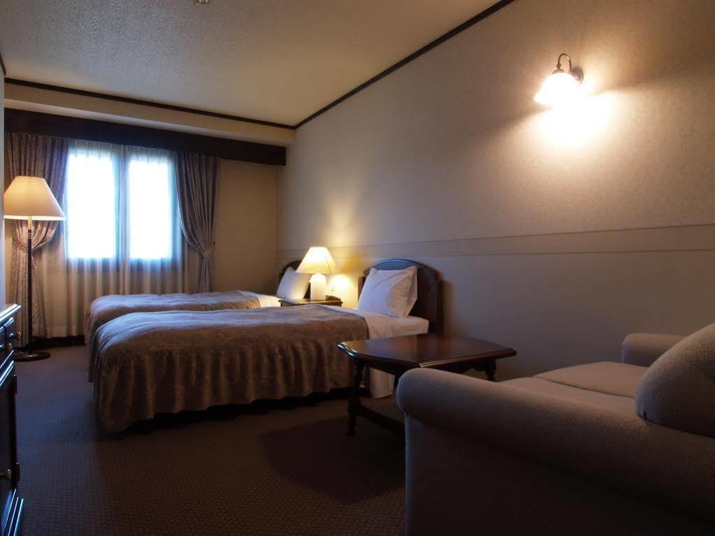 Shakespeare Hotel Хакуба Екстериор снимка