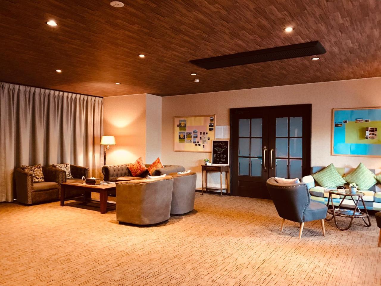 Shakespeare Hotel Хакуба Екстериор снимка